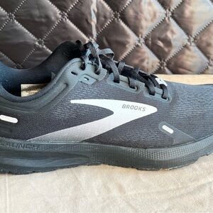 Brooks Ghost 14 Black Men’s Size 11.5 D Running Shoes 1103861D048